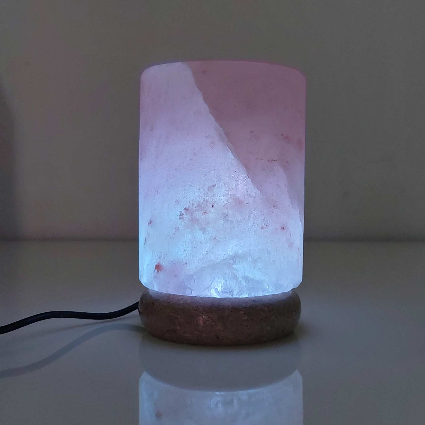 Colour-Changing Himalayan Salt Lamp USB – Soothing LED Light with Health Benefits