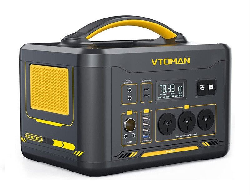 1000W 1408Wh solar generator power station front view