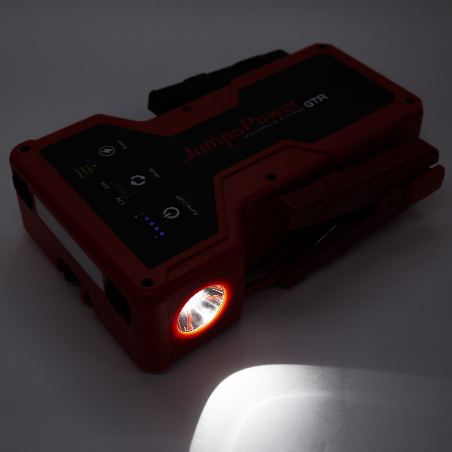 JumpsPower GTR jump starter display