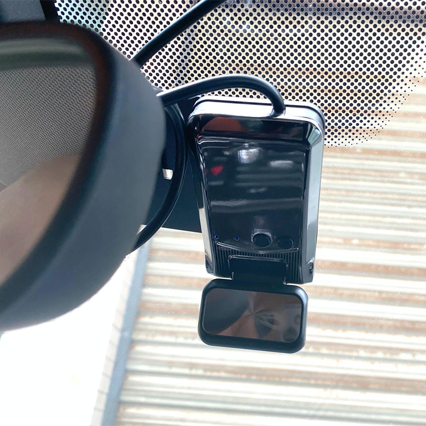 HD Night Vision Car Dash Cam | 4K WiFi Recording - DriveGuard