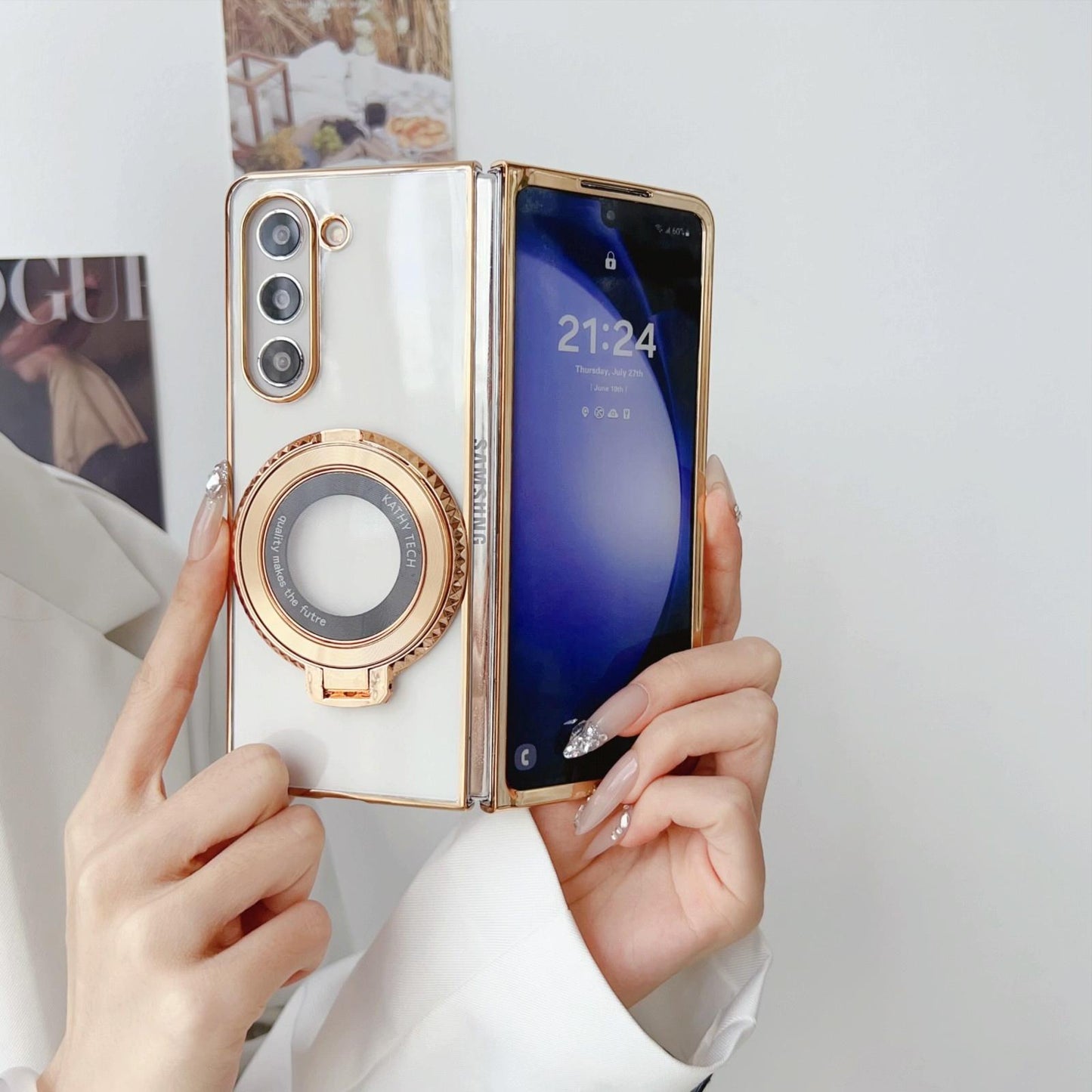 Shockproof MagSafe Rotating Case for Samsung Galaxy Z Fold4 – Silver